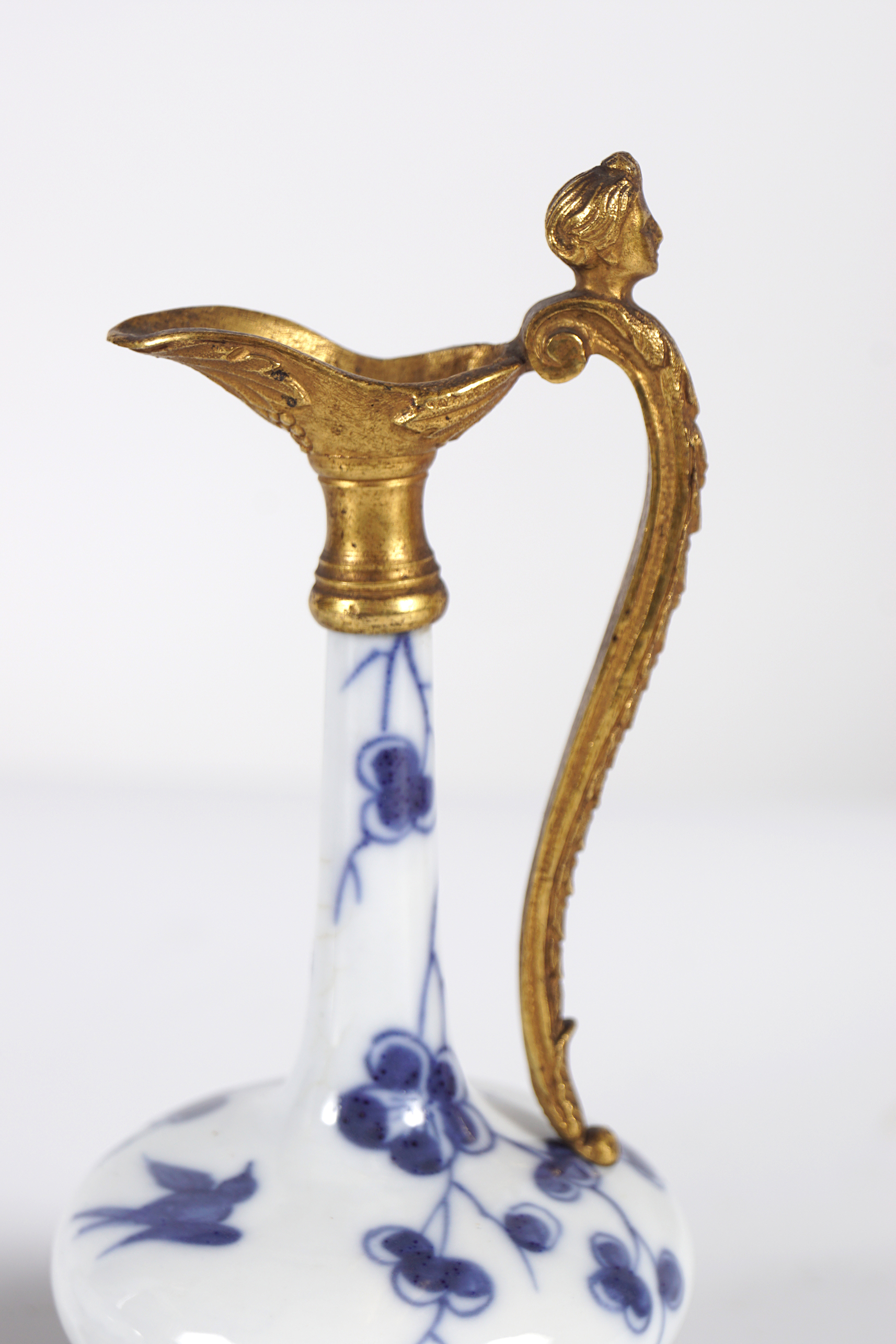 PAIR OF 19TH-CENT BLUE AND WHITE WATER SPRINKLERS - Image 3 of 5