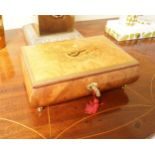 AMBOYNA AND MARQUETRY MUSICAL JEWELLERY BOX