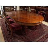 VICTORIAN MAHOGANY TELESCOPIC DINING TABLE