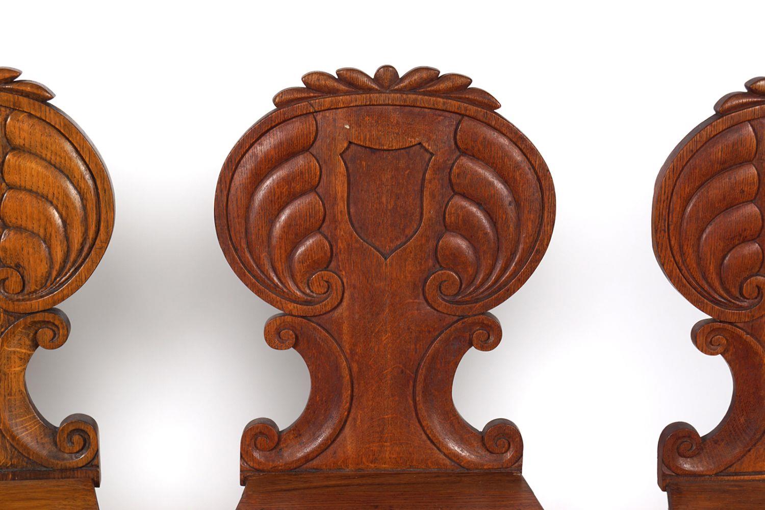 SUITE OF 4 WILLIAM IV OAK HALL CHAIRS - Image 4 of 5