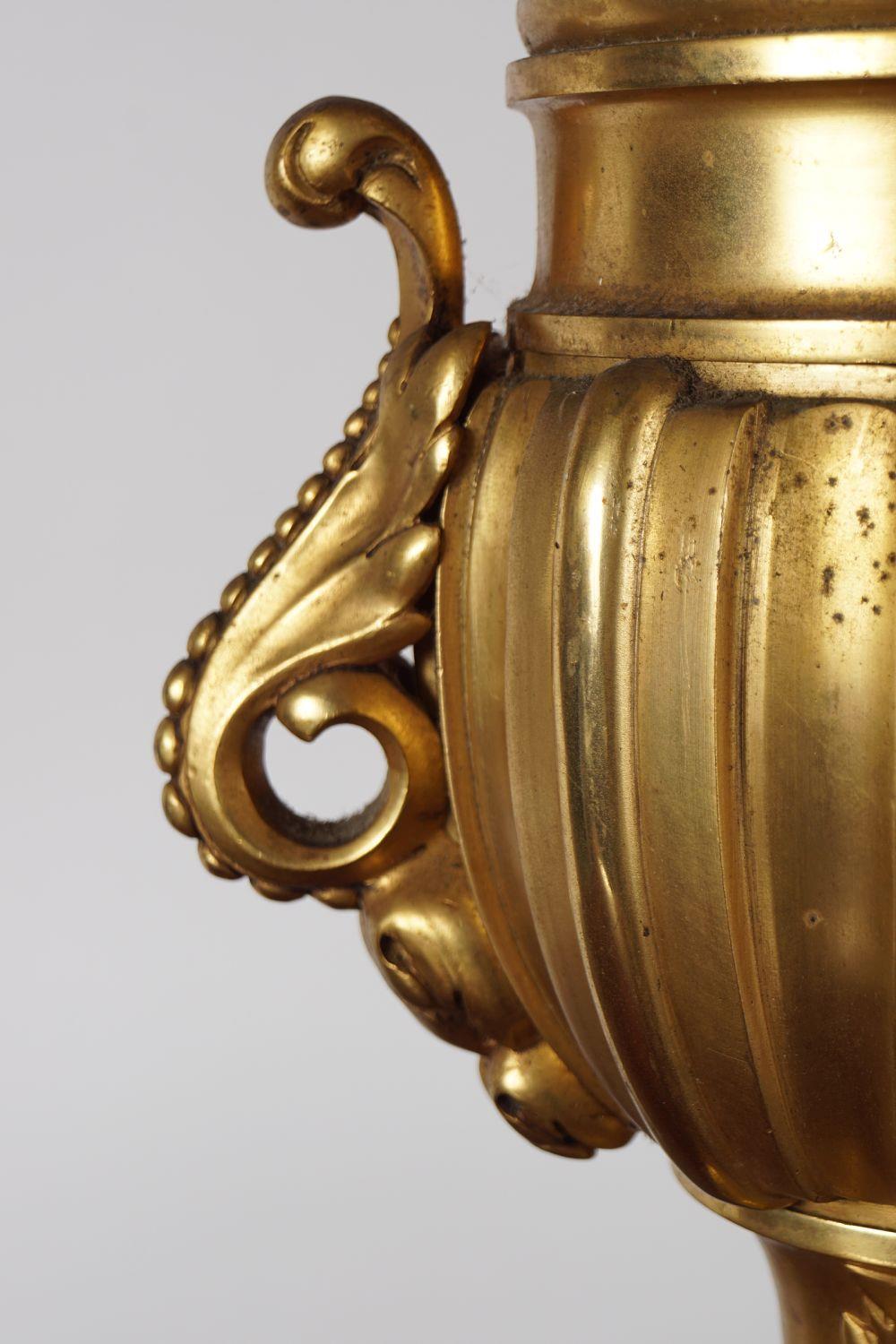 19TH-CENTURY ORMOLU VASE STEMMED TABLE LAMP - Image 2 of 3