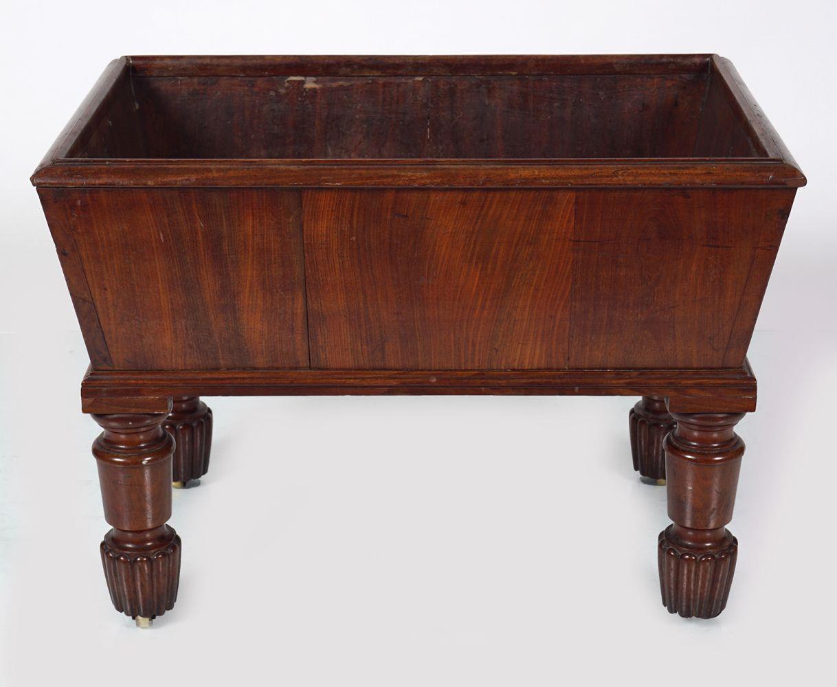 REGENCY MAHOGANY LOG BOX