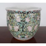 CHINESE QING PERIOD PORCELAIN JARDINIERE