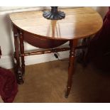 VICTORIAN WALNUT YACHT TABLE