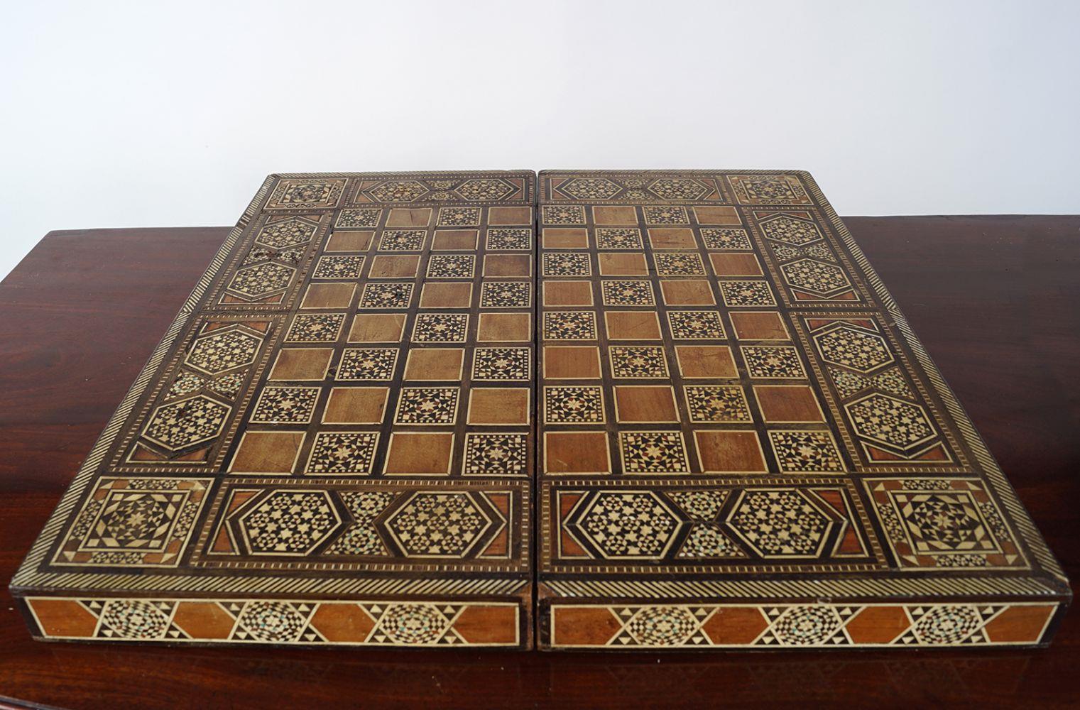 TURKISH MARQUETRY AND PARQUETRY GAMES BOX