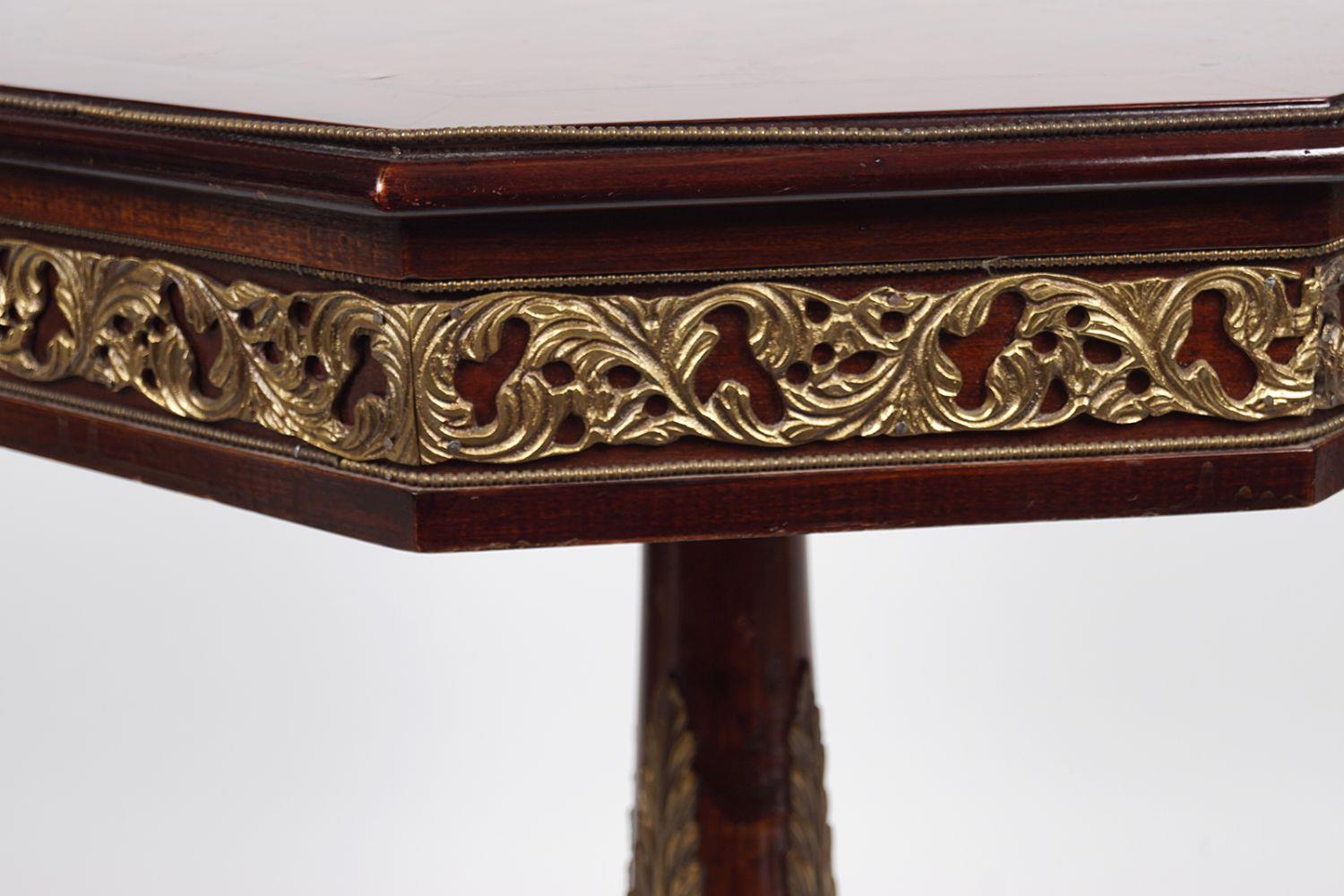 FRENCH EMPIRE STYLE BRASS MOUNTED CENTRE TABLE - Image 3 of 4