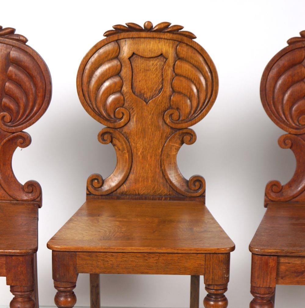 SUITE OF 4 WILLIAM IV OAK HALL CHAIRS - Image 3 of 5