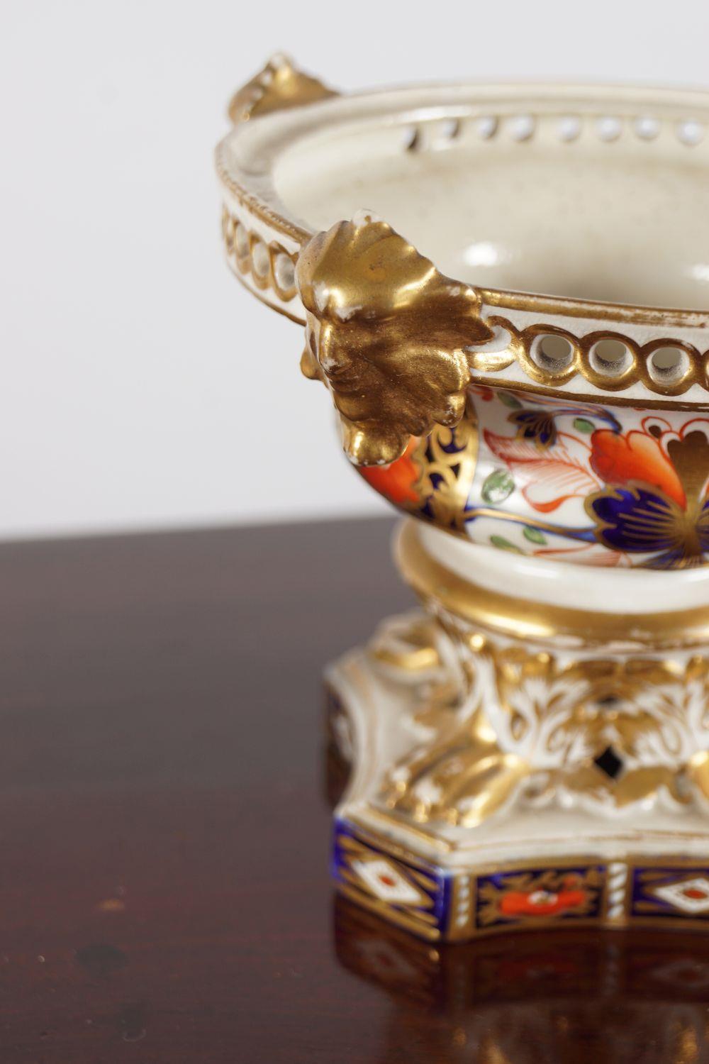 PAIR OF 19TH-CENTURY CROWN DERBY POT POURRI - Image 3 of 4