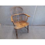 19thC elm windsor armchair