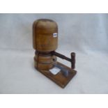 Early 20thC milliners wooden block hat stretcher