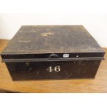 Tin deed box (62x50x25cm)