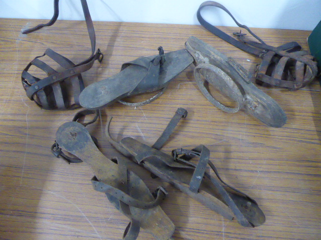 Vintage leather work boots with wooden trees, leather chaps, WWII gas mask, - Bild 5 aus 5