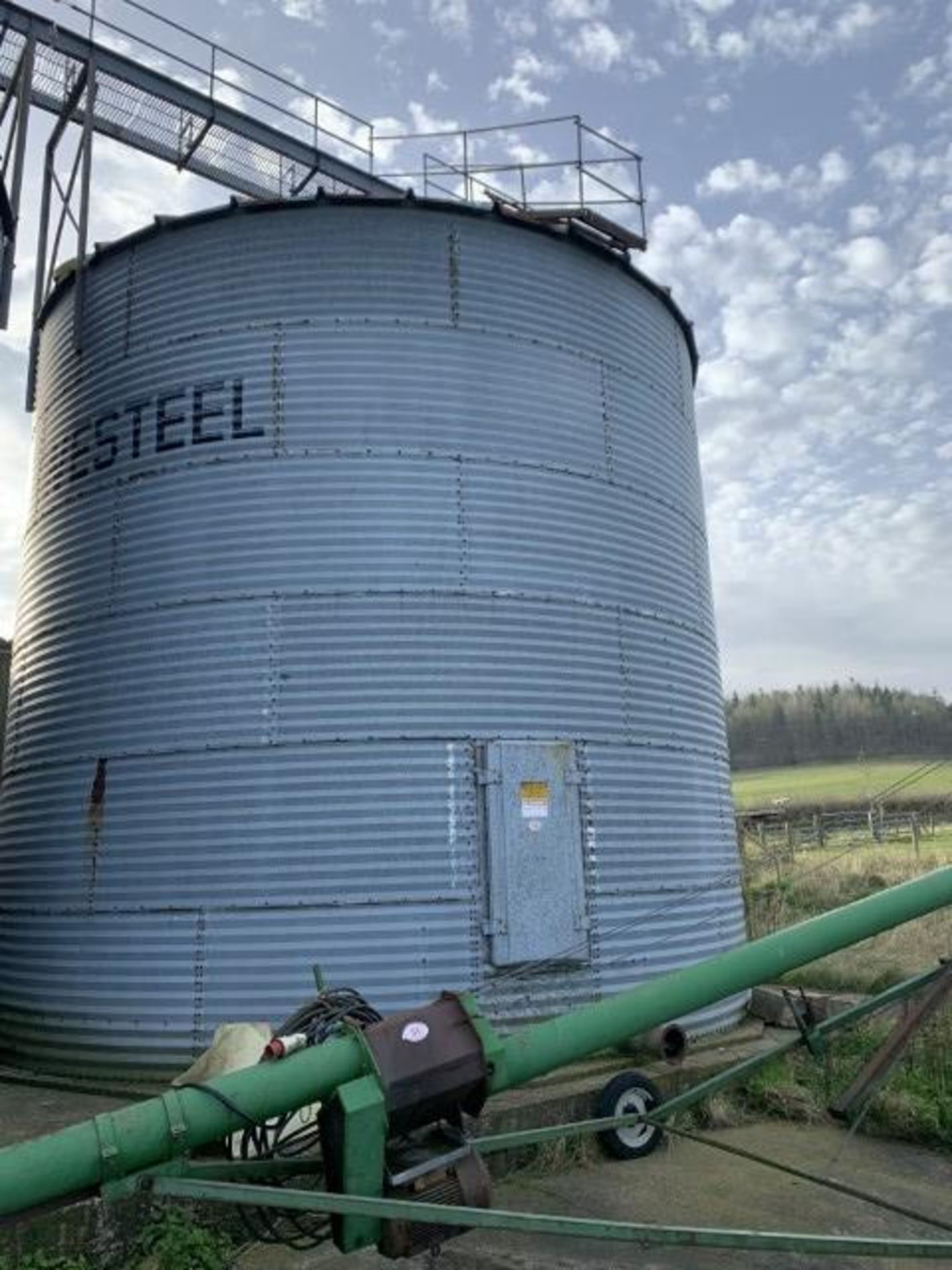 Westel 200T grain silo with aeration flo