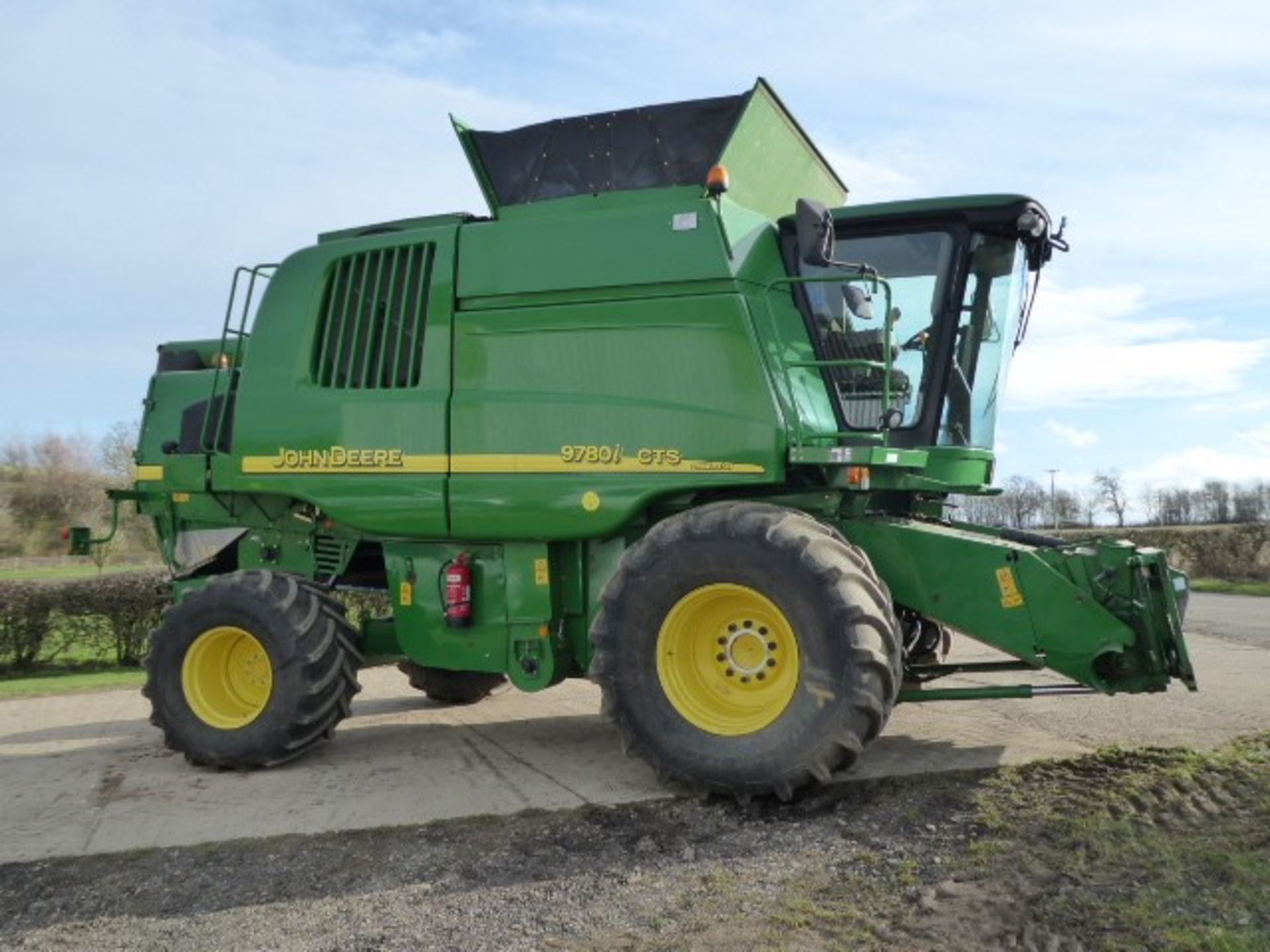 John Deere 9780i CTS Hillmaster rotaflow combine harvester, Reg FJ07GMU, 2950 engine hours, - Image 4 of 8