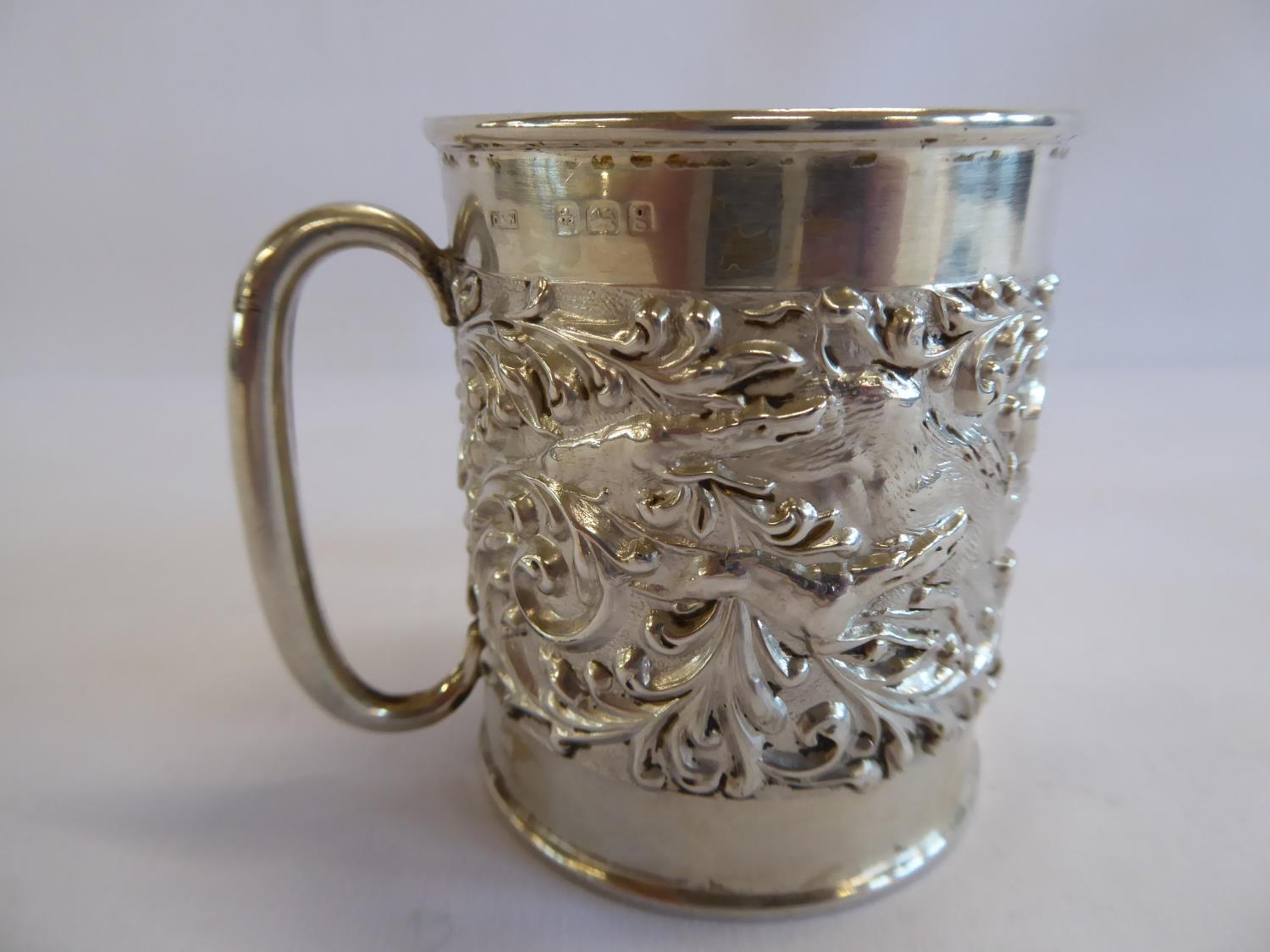 Small repousse silver tankard with boar hunt scene - B'ham 1906 - Image 2 of 3