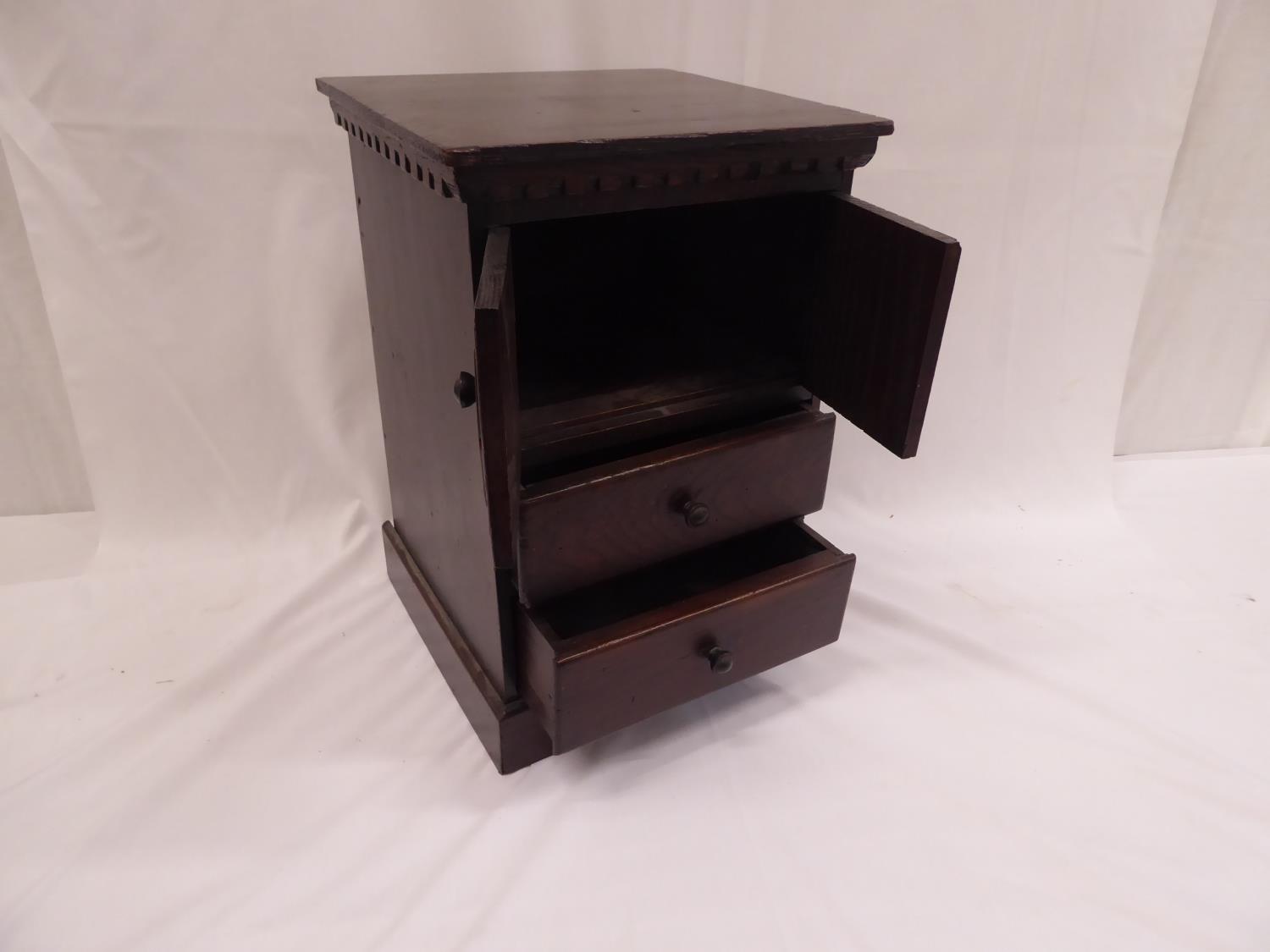 Black forest smokers cabinet ( 18" x 12" x 12") - Image 2 of 2
