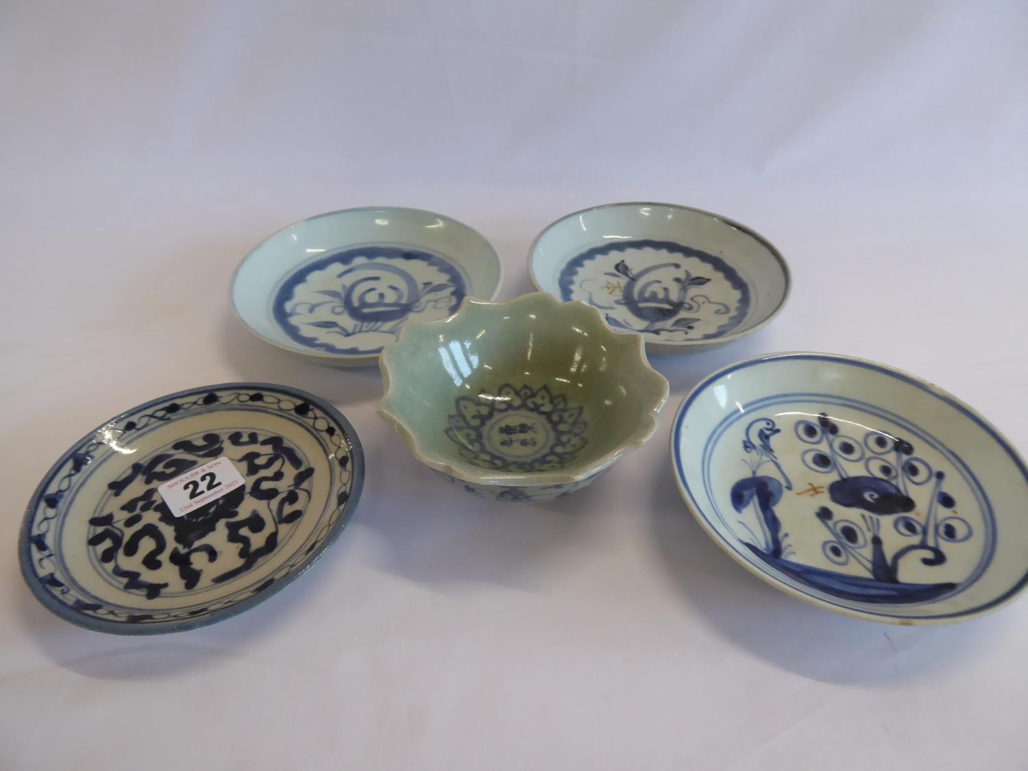 Oriental blue and white dishes (5) - Image 2 of 4