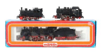 3 Dampfloks Märklin, Spur H0, 1 x Dampflok 3029, BR 89, L: 10 cm; 1 x Dampflok 3000, BR 89 028, L: