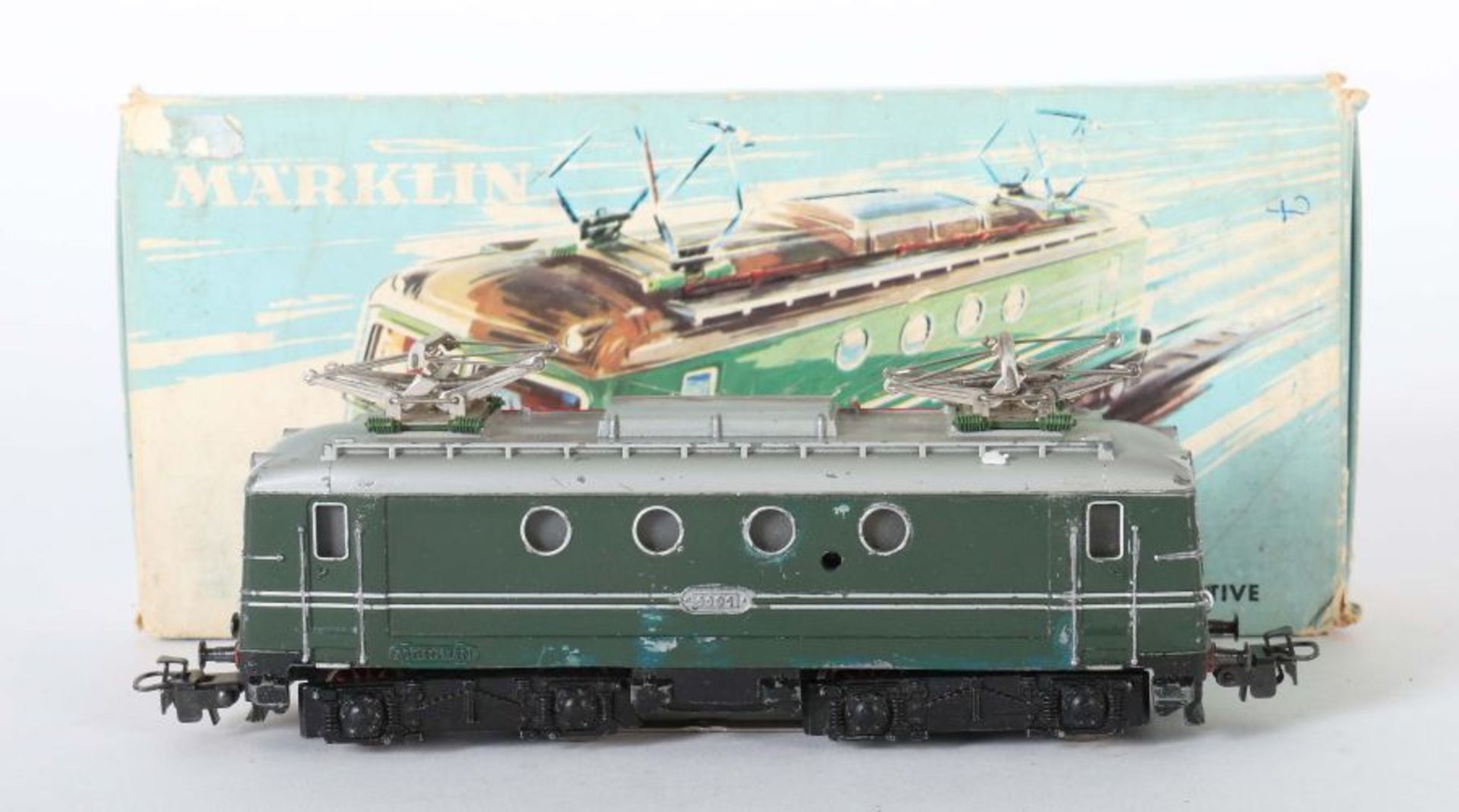 Französische E-Lok Märklin, Spur H0, SEF 800.3 (3012), BZ 1958-69, Guss grün, Dach silbergrau, - Bild 2 aus 2