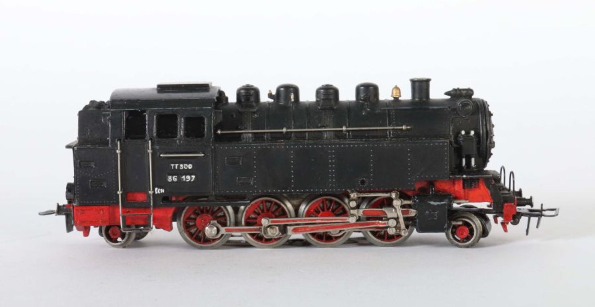 Dampflokomotive Märklin, Spur H0, TT 800, BZ 1952-1956, Guss in schwarz, Aufschrift "TT 800" und " - Bild 2 aus 2