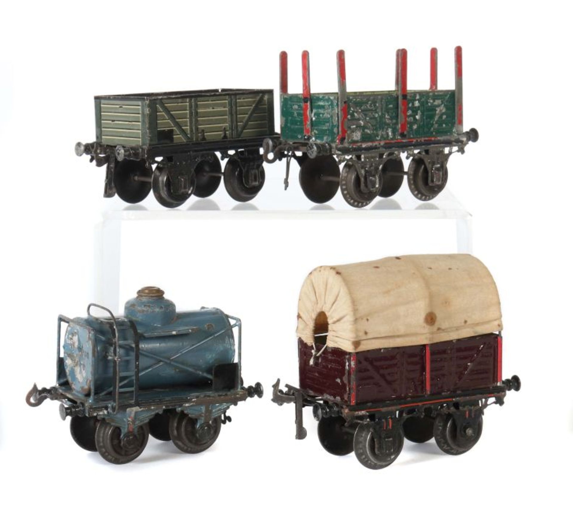 4 Güterwagen Bing, Spur 1, 1 x 10/512 offener Güterwagen, Lattenoptik, grün/hellgrün, BZ 1907-1932,