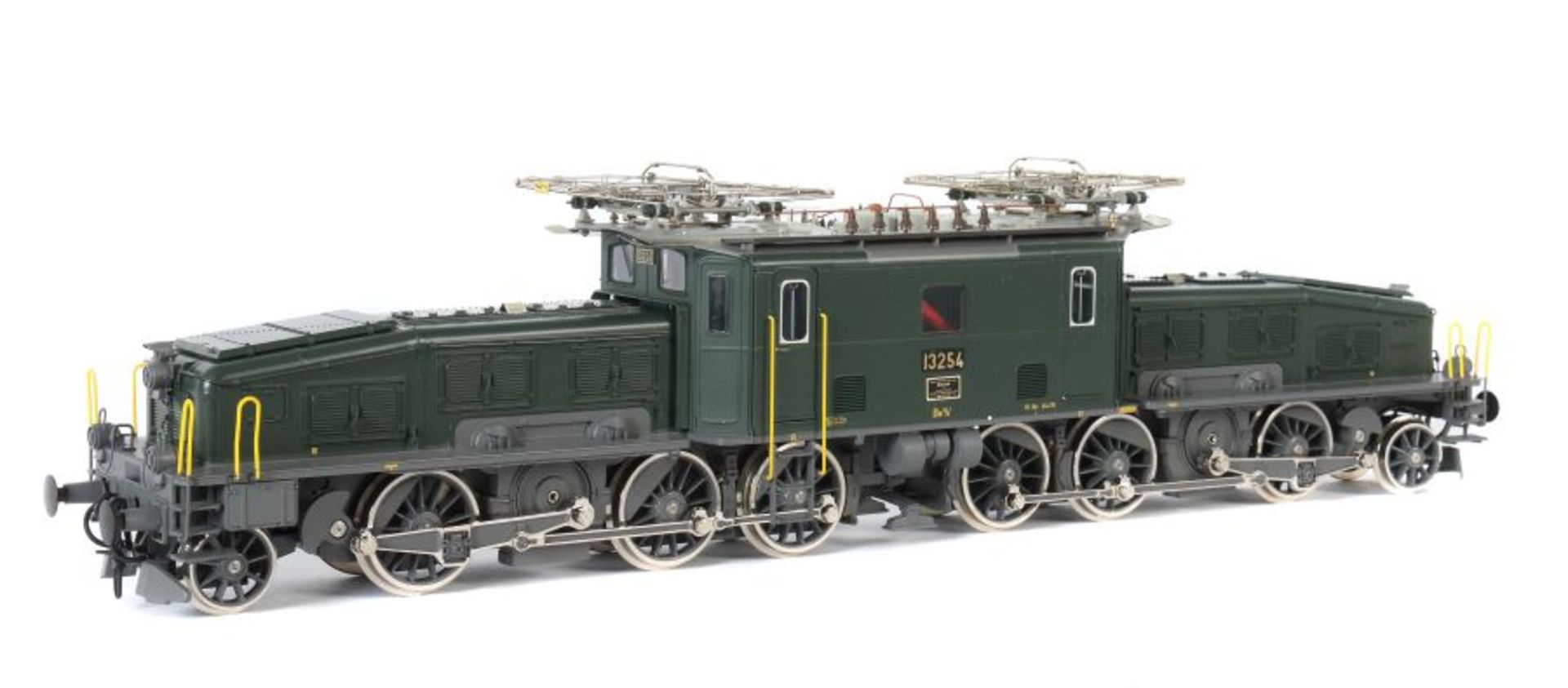E-Lok "Krokodil" Märklin, Modellnr. 5556, Spur 1, Replika, 6-/8-achsige Lokomotive in dunkelgrüner