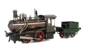 Spirituslok J. Schoenner, Spur 0, Modell 117 L, BZ 1900-1905, Dampflokomotive grün/schwarz HL, zwei