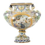 Große Vase Italien, wohl Doccia, Ginori, E. 19. Jh., Majolika, in polychromen Scharffeuerfarben