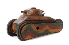 Panzer Märklin, ca. 1938, Modell 1091/4, Blech, kräftiges, rötl. mimikry, Uhrwerkantrieb, 2-Gänge,