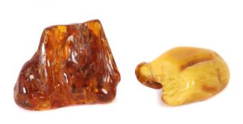 Butterscotch und Bernstein Gelb bis honigfarben, u.a. opak, ges. ca. 155 g, L/H: 5,5/6,5 cm. Mit