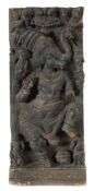 Schnitzarbeit des Ganesha Indien, w. 19. Jh., Holz/patiniert, halbplastische, durchbrochen