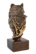 Mongini, Constanzo Mailand 1918 - 1981 ?, Bildhauer. "Katze mit Hand", Bronze, vollplastische