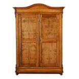 Biedermeier-Dielenschrank um 1840/50,