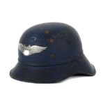 Luftschutzhelm sog. Gladitoren-Helm,