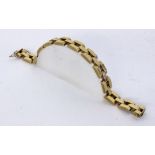 GLIEDERARMBAND333/000 Gelbgold. L.19cm, ca. 20,7gA LINK BRACELET 333/000 yellow gold. 19 cm l