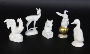 A LOT OF 5 ANIMAL PORCELAIN MINIATURES Rosenthal and Volkstedt. Maximum height 9.5 cm.