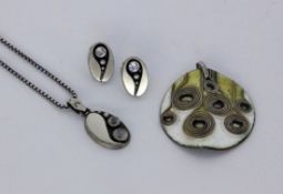 A LOT OF SILVER JEWELLERY PIECES Pendant with necklace, pair of ear clips and enamel