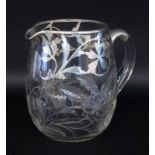 WASSERKRUGFarbloses Glas mit Silberoverlay. H.19,5cmA WATER JUG Colourless glass with silver