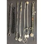 LOT VON 6 ALTEN UHRENKETTEN.MetallA LOT OF 6 OLD WATCH CHAINS Metal.