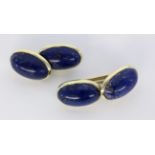 A PAIR OF CUFFLINKS 585/000 yellow gold with lapis lazuli. Gross weight approximately 16.5