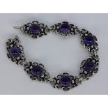 ARMBANDSilber vergoldet mit Amethysten. L.17cmA BRACELET Silver, gold-plated with amethysts.