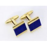 PAAR MANSCHETTENKNÖPFE 585/000 Gelbgold mit Lapislazuli. Brutto ca. 15,6g A PAIR OF CUFFLINKS 585/