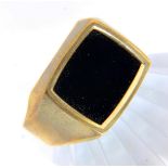 HERRENRING 333/000 Gelbgold mit Onyx.