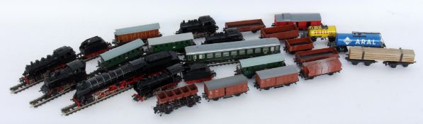 TRIX MODELLEISENBAHN SPUR H0 Lot mit 6