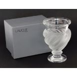 VASE Lalique