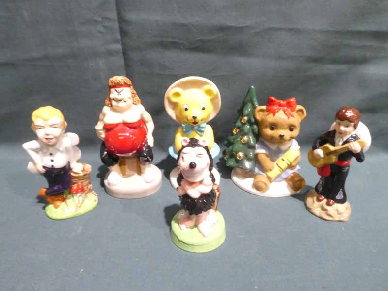 Six Wade Limited Edition Character Figures: Gnasher, Tessie Bear, Christmas Club 1998, Collectus,