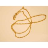 A 9ct gold fine twist link choker necklace 46cm, 2.8g