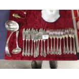 Butlers of Sheffield A1EPNS 'Dubarry' Pattern, 9 Fish Knives and Forks plus 1 large Ladle and 1