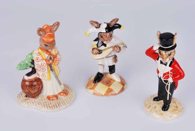 Three Royal Doulton figures 'Samurai Warrior', 'ringmaster', 'jester' A/F - Image 2 of 3