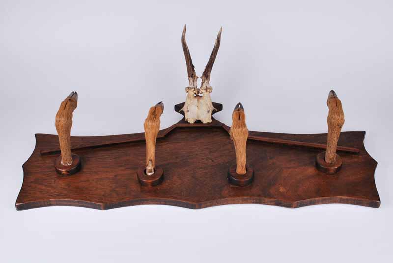 An early to mid-twentieth century wall mounted hat rack with taxidermy Roe deer slots as pegs and - Image 2 of 2